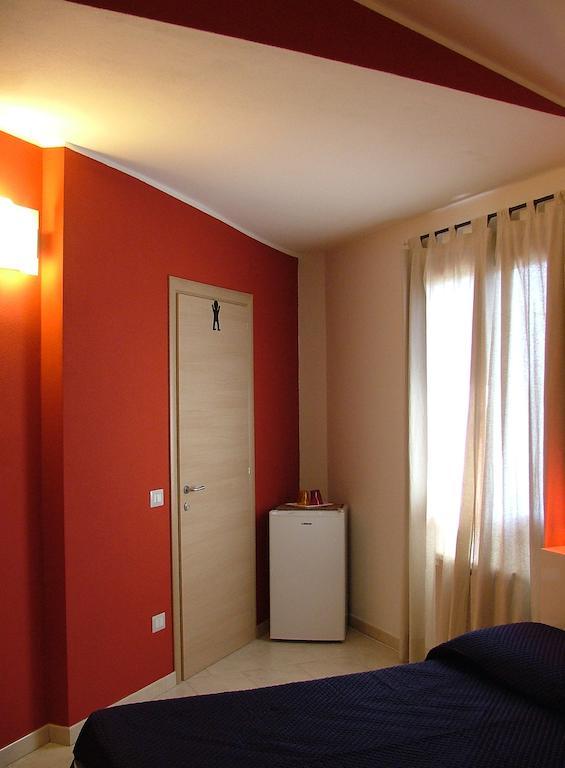 B&B Hibiscus Capoterra Buitenkant foto